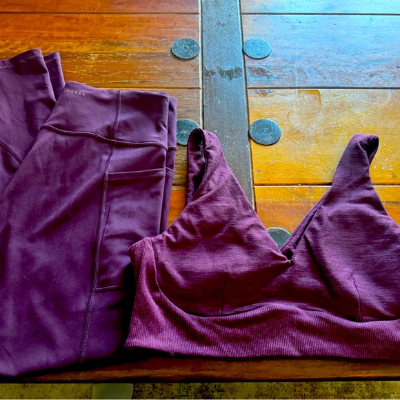 Victoria's Secret Pants - Victoria’s Secret workout set new